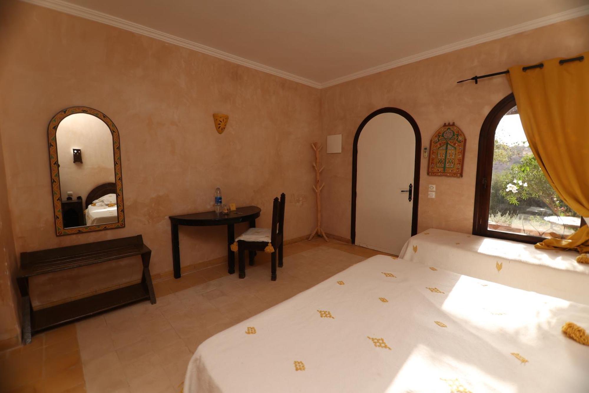 Paradis Nomade Azrarag Exteriör bild